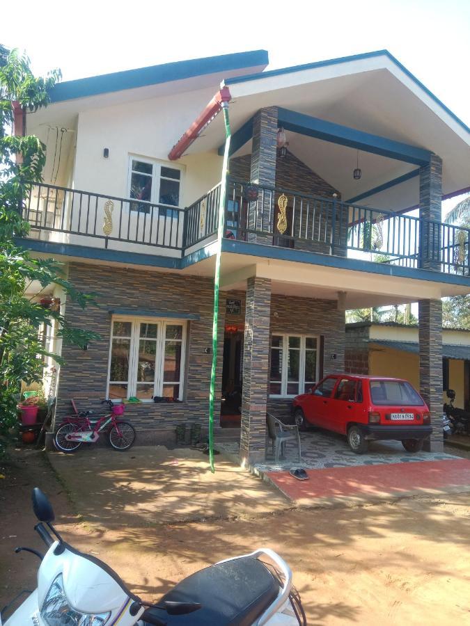 Halase Homestay Mudigere Luaran gambar