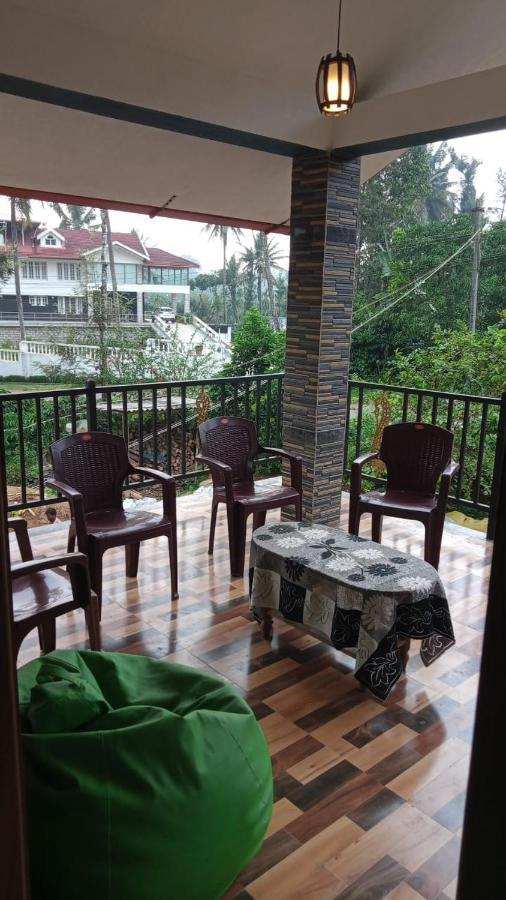 Halase Homestay Mudigere Luaran gambar